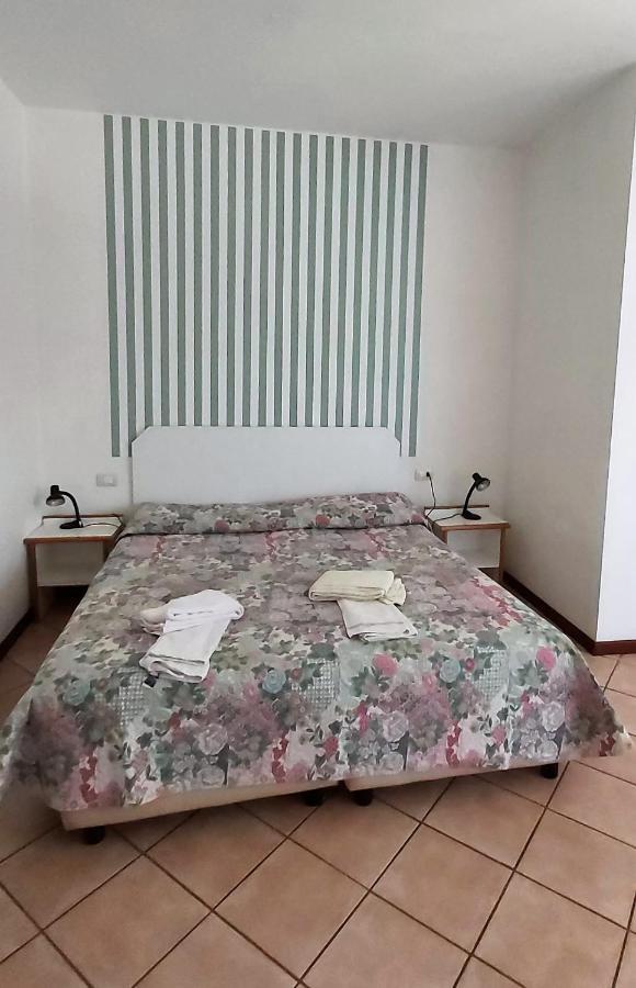 Miralago Casa Menaggio Bagian luar foto